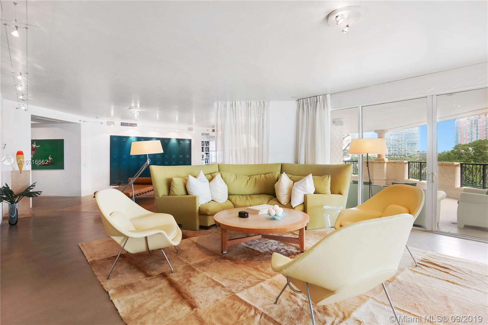 7400 OCEANSIDE AT FISHER - Residential