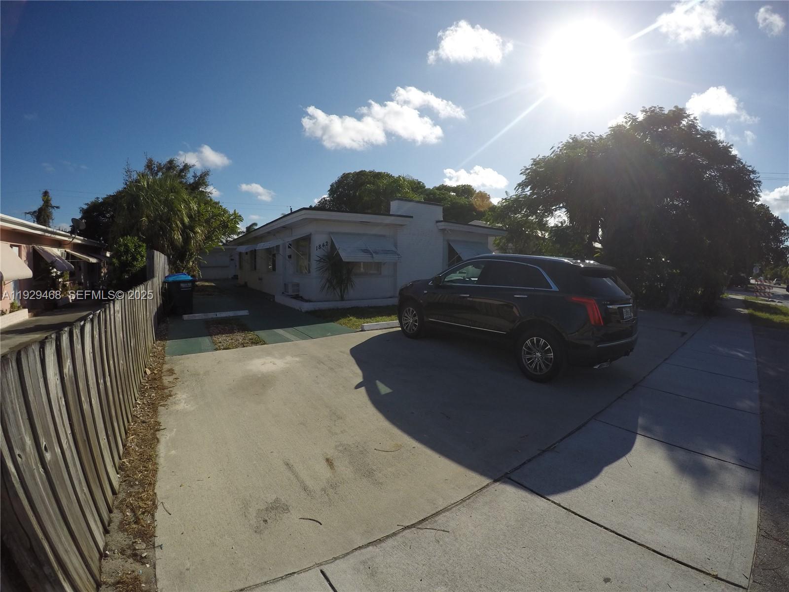 ST JAMES PARK WEST ADD - Residential Lease