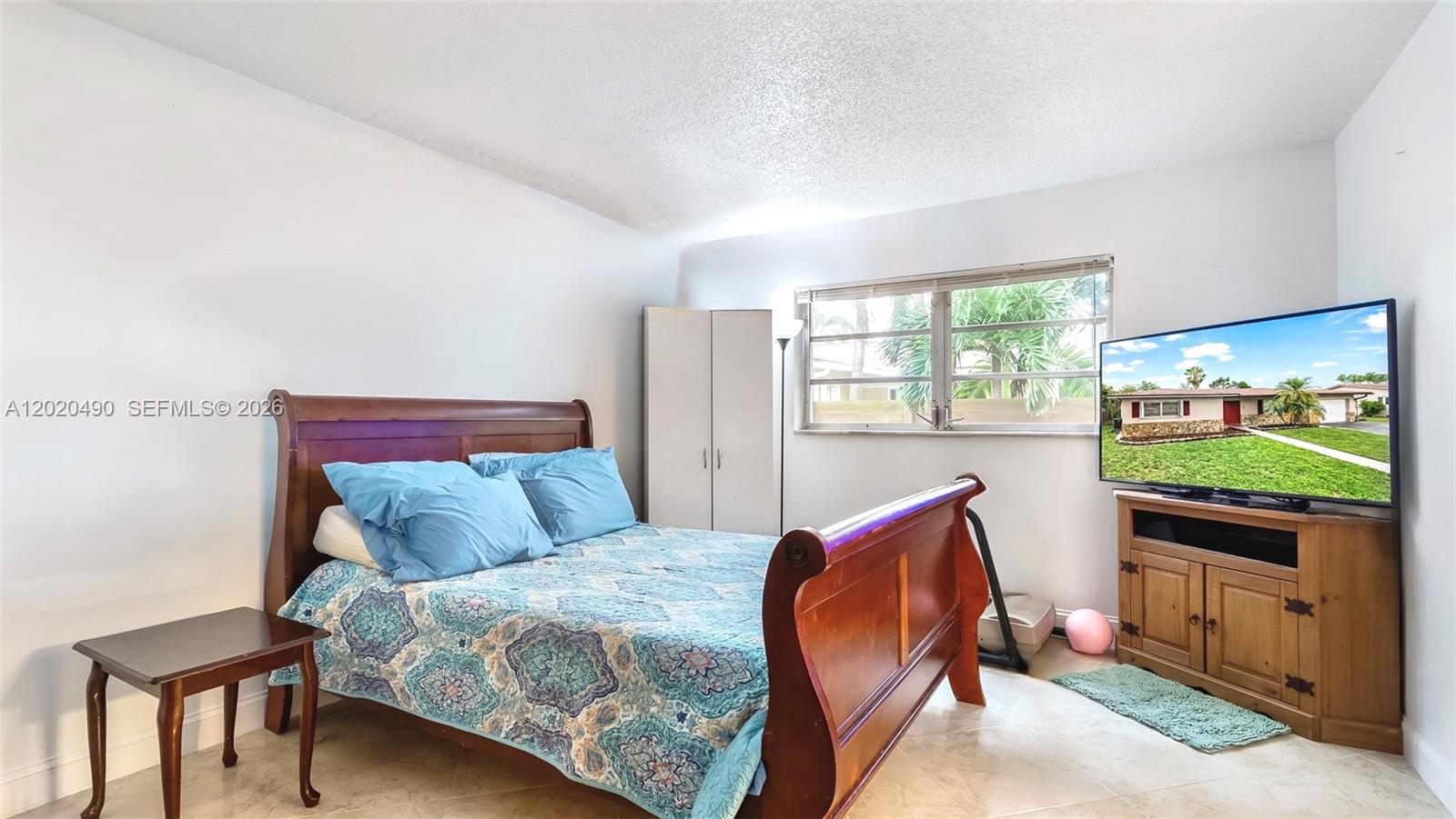 PASADENA LAKES SOUTH - Residential