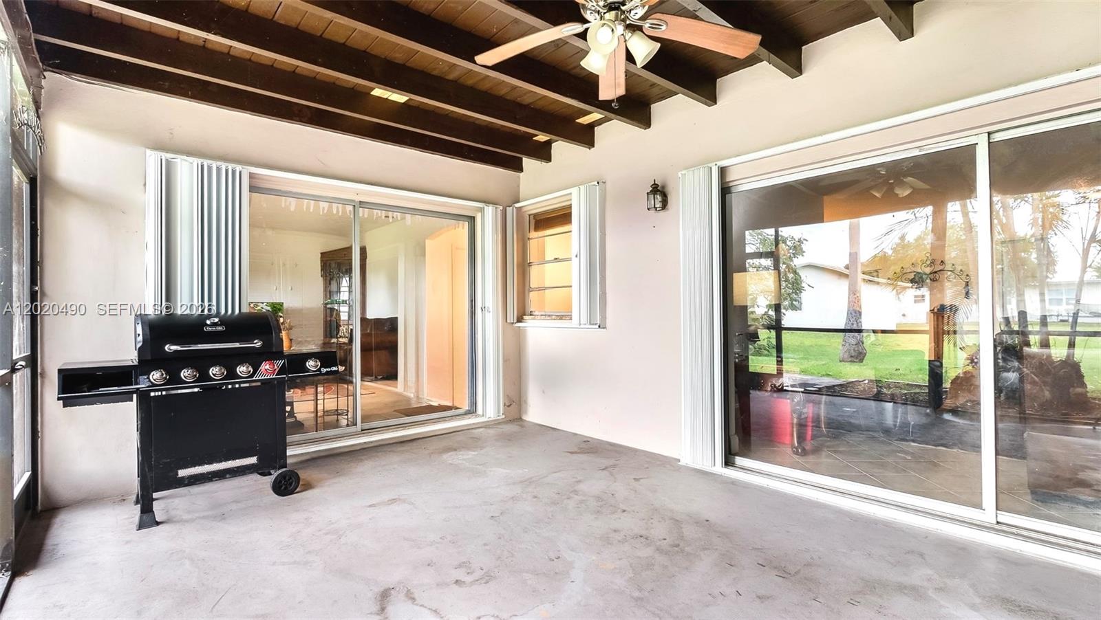 PASADENA LAKES SOUTH - Residential