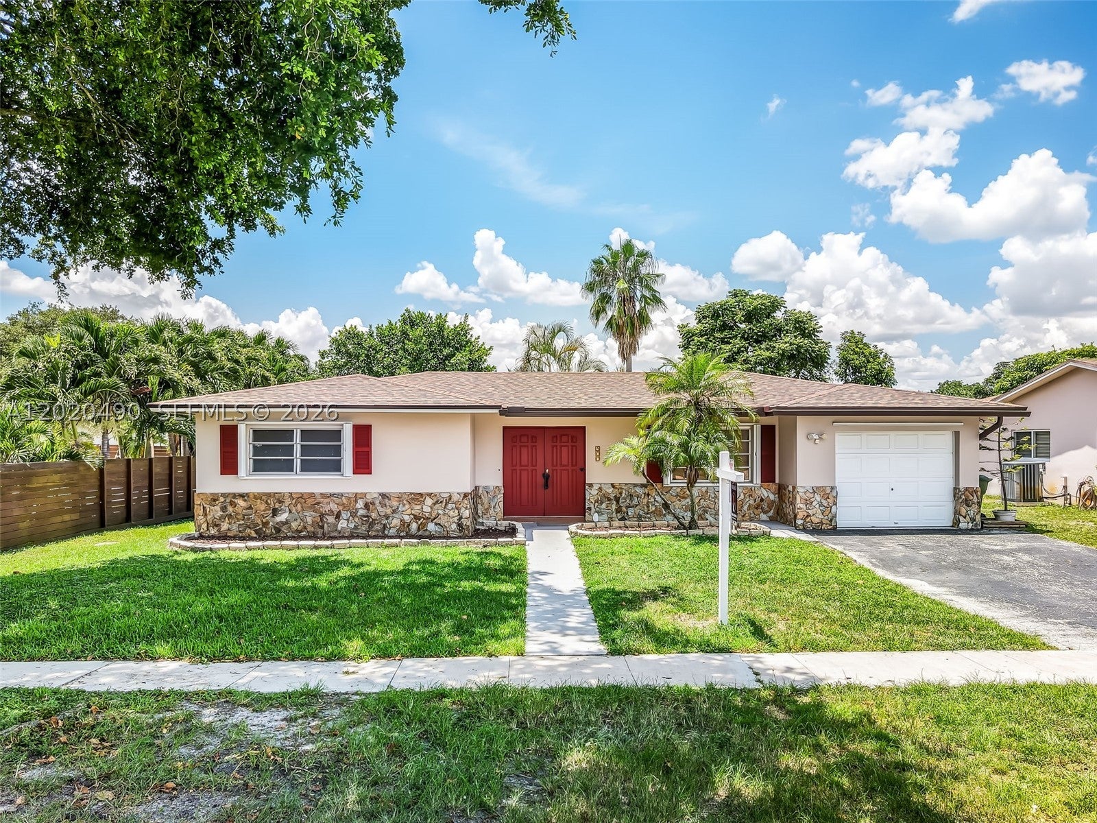 500 NW 96th Ter