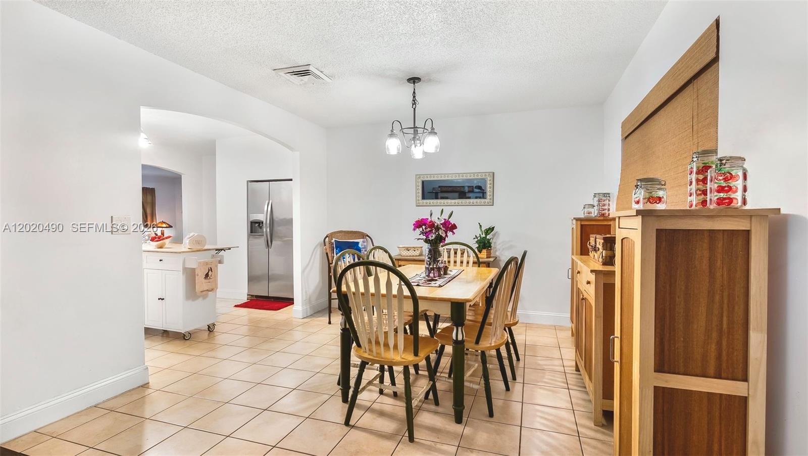 PASADENA LAKES SOUTH - Residential