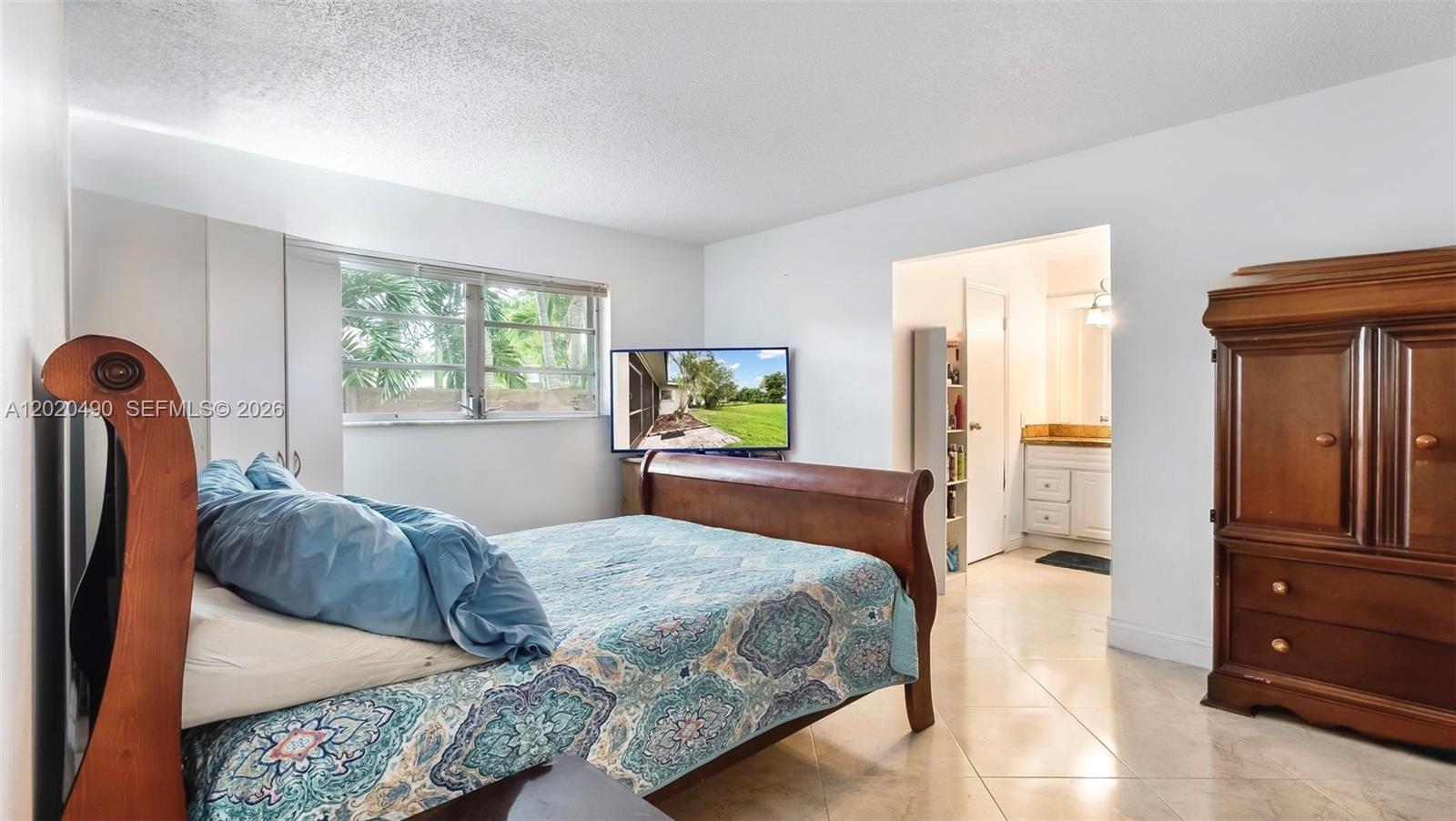 PASADENA LAKES SOUTH - Residential