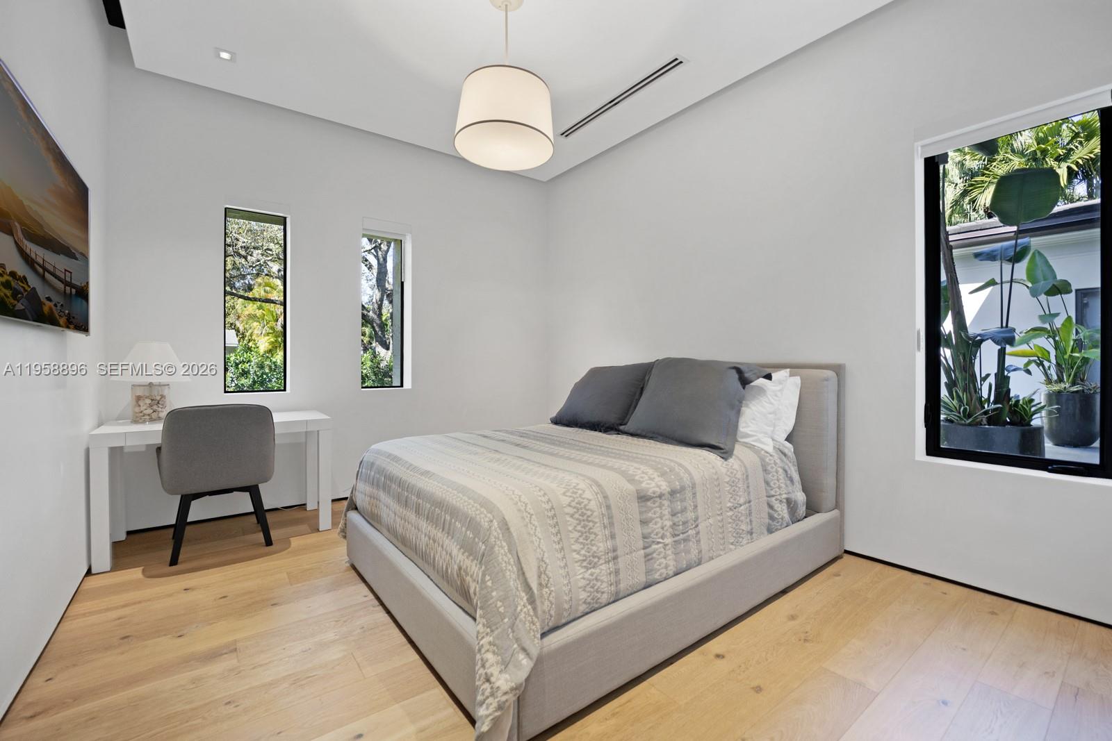 CORAL GABLES RIVIERA SEC - Residential