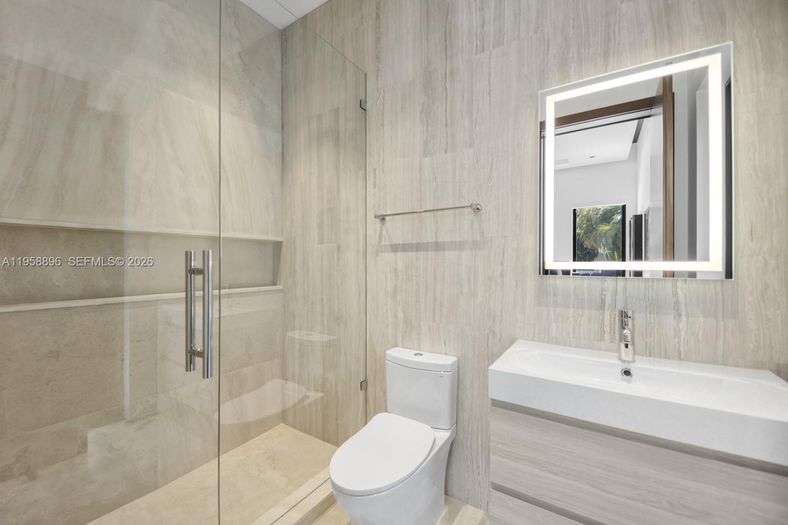 CORAL GABLES RIVIERA SEC - Residential