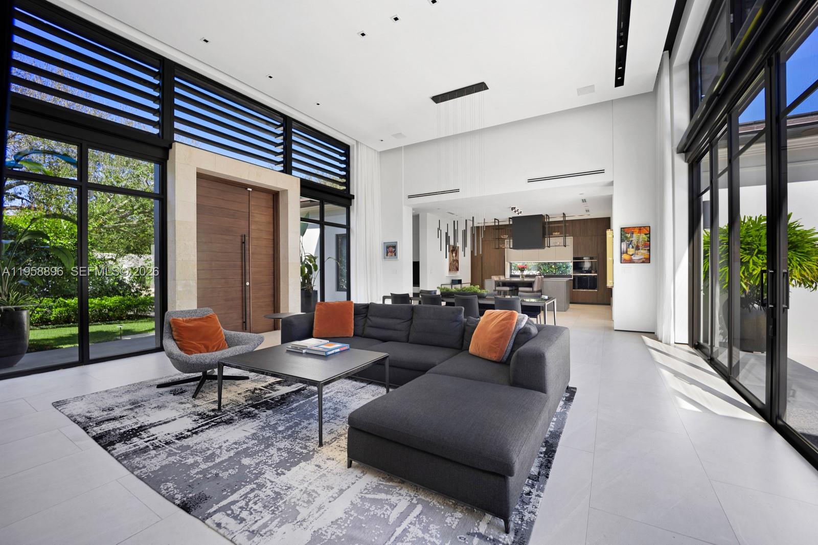 CORAL GABLES RIVIERA SEC - Residential