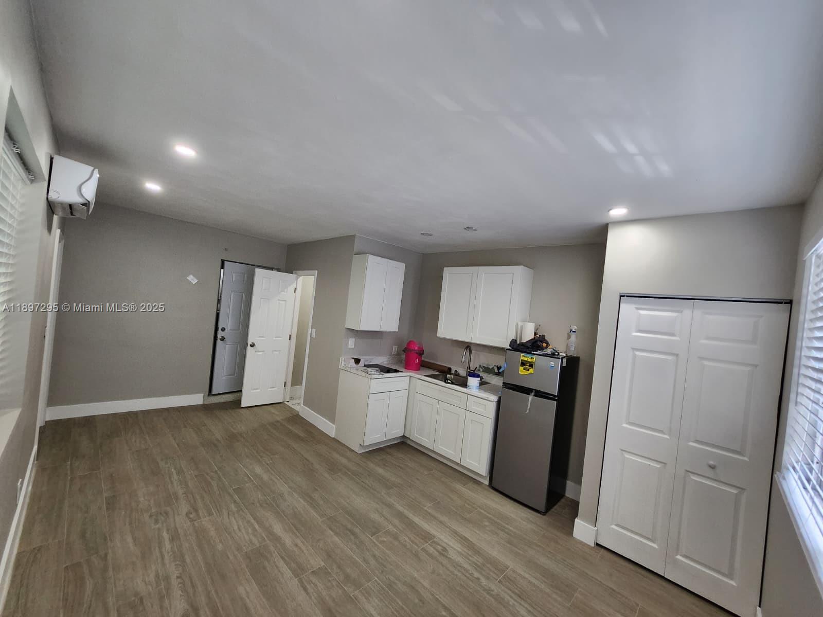 IBEC ADDITION NO 7 - Residential Lease