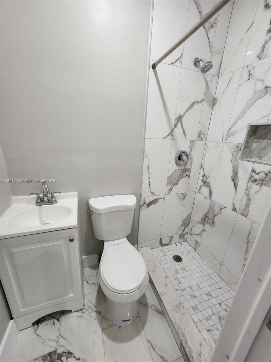 IBEC ADDITION NO 7 - Residential Lease