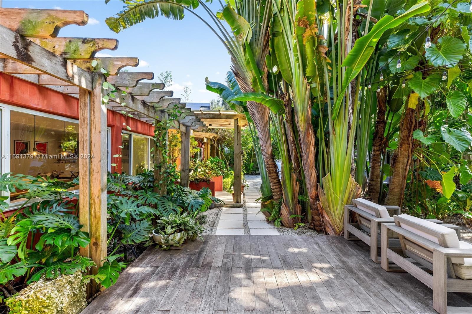 3RD AMD COCONUT GR PK - Residential