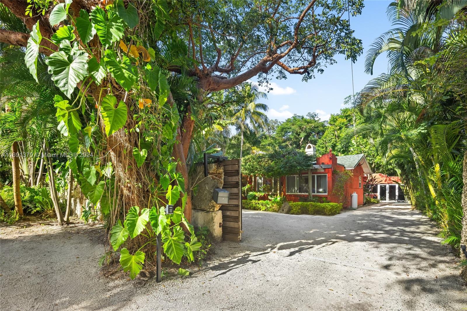 3RD AMD COCONUT GR PK - Residential