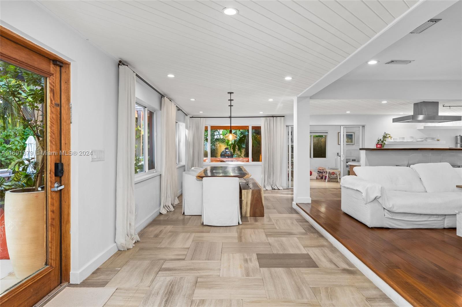 3RD AMD COCONUT GR PK - Residential