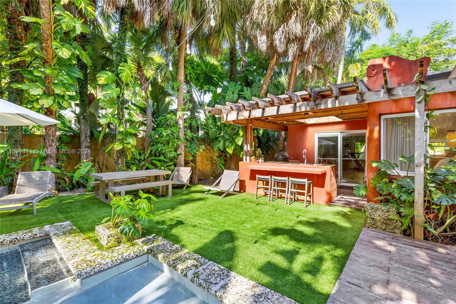 3RD AMD COCONUT GR PK - Residential