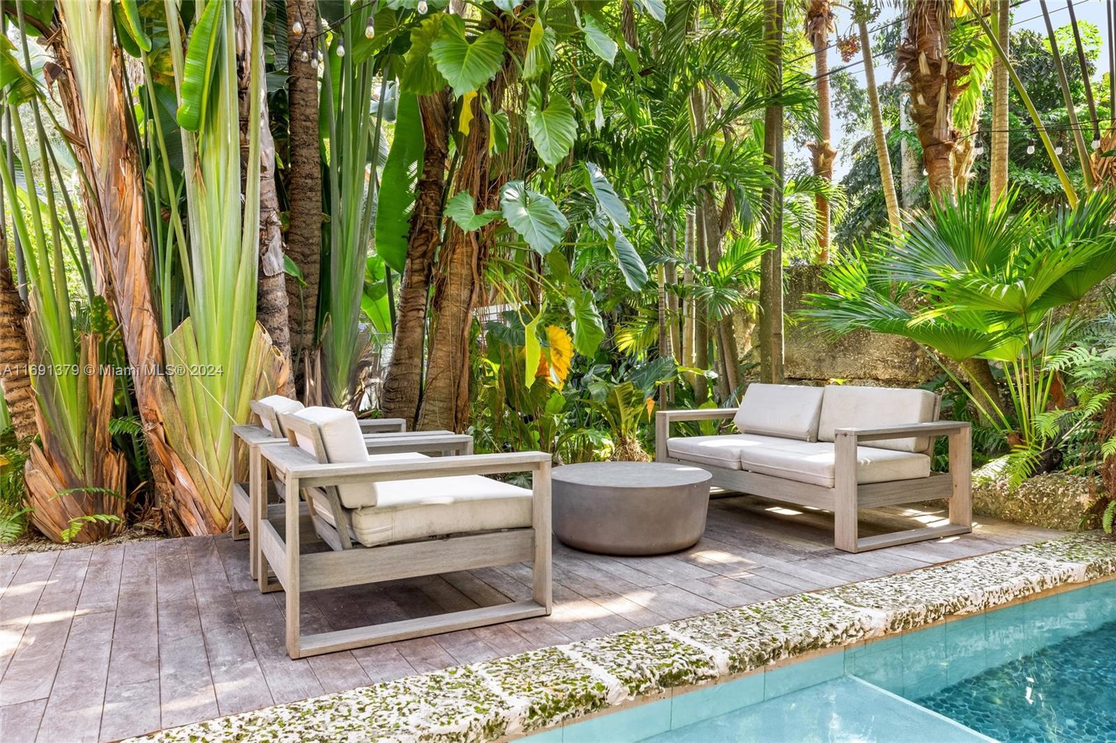 3RD AMD COCONUT GR PK - Residential