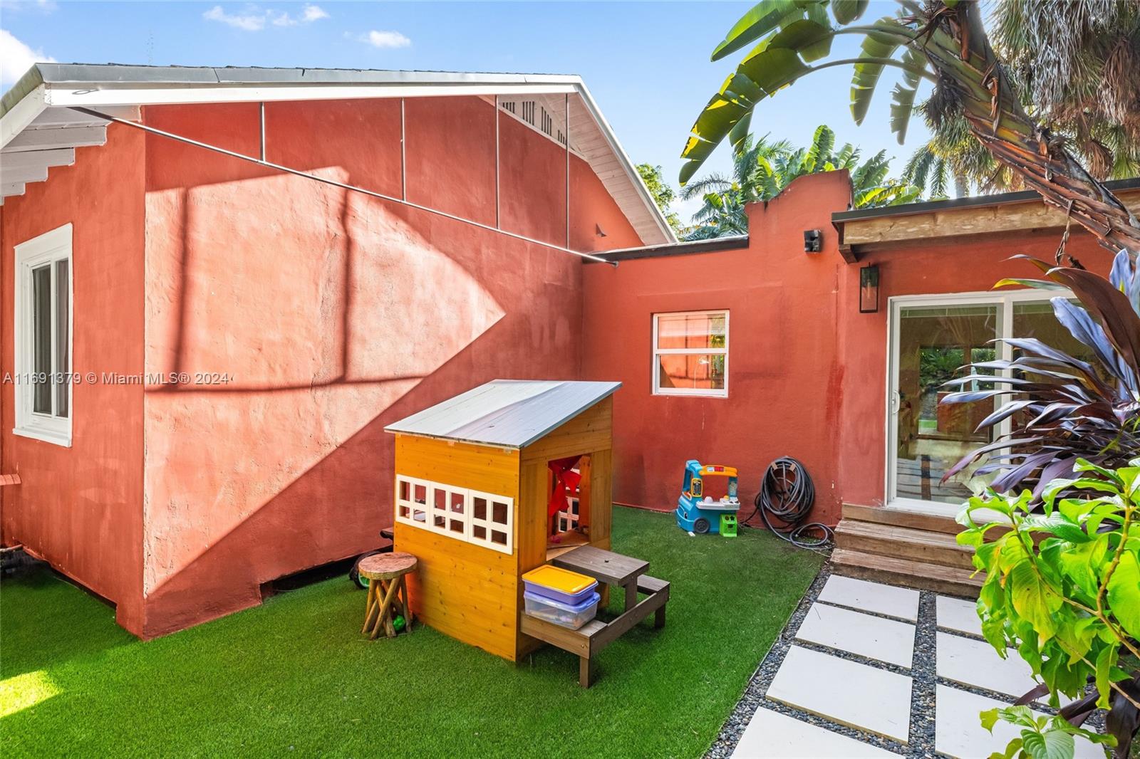 3RD AMD COCONUT GR PK - Residential