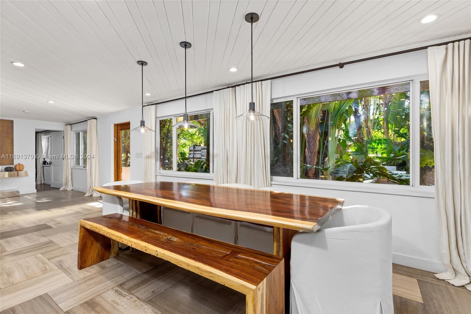 3RD AMD COCONUT GR PK - Residential