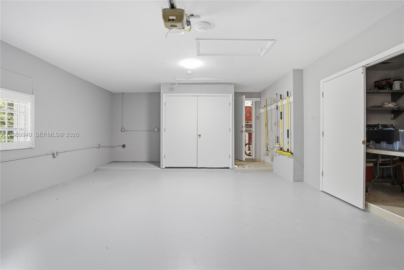 KINGS BAY SUB - Residential