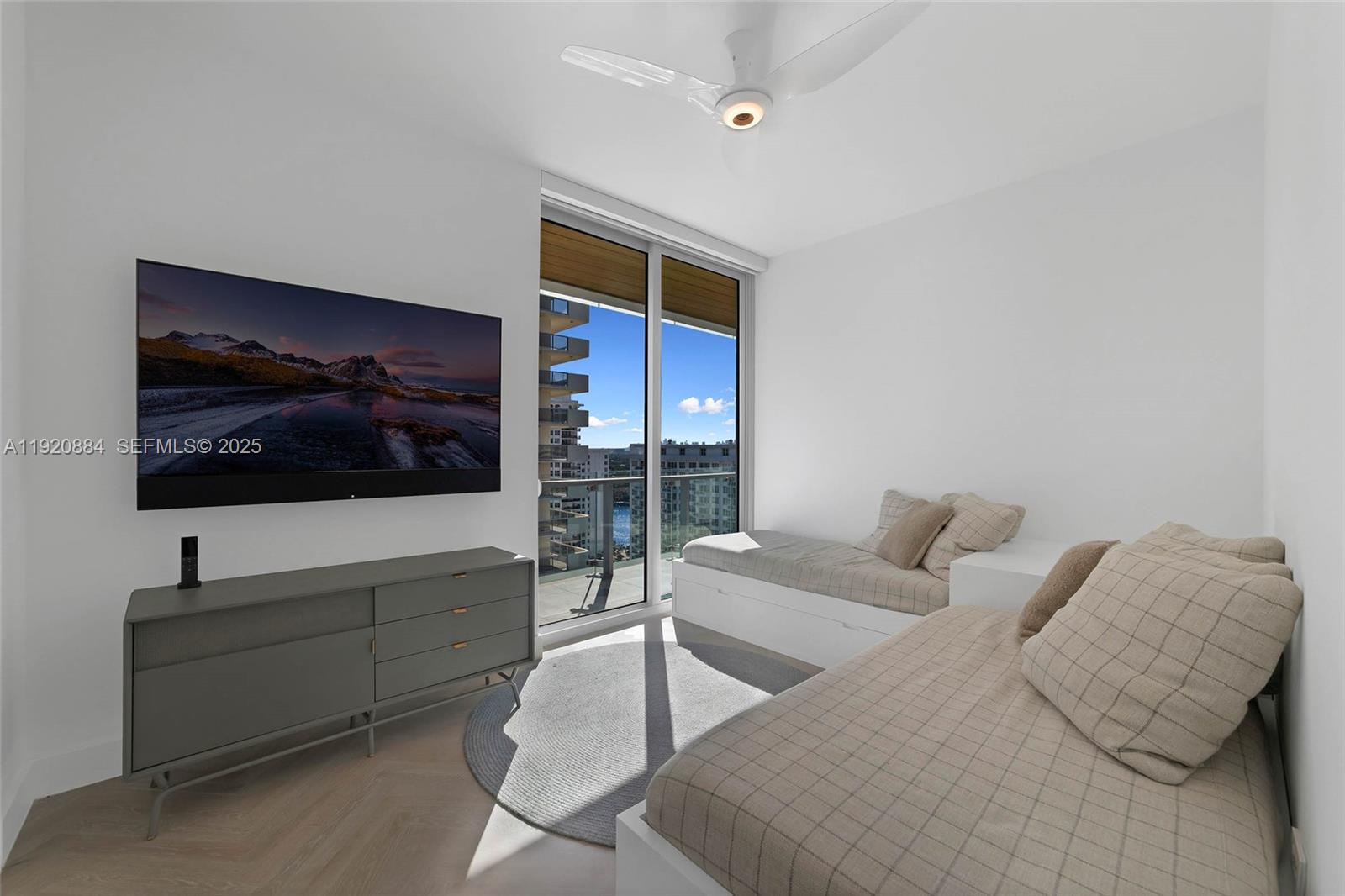 57 OCEAN MIAMI BEACH - Residential