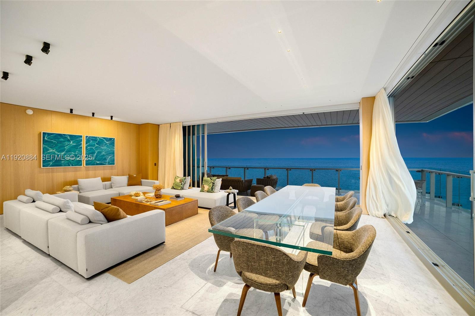 5775 Collins Ave 1501