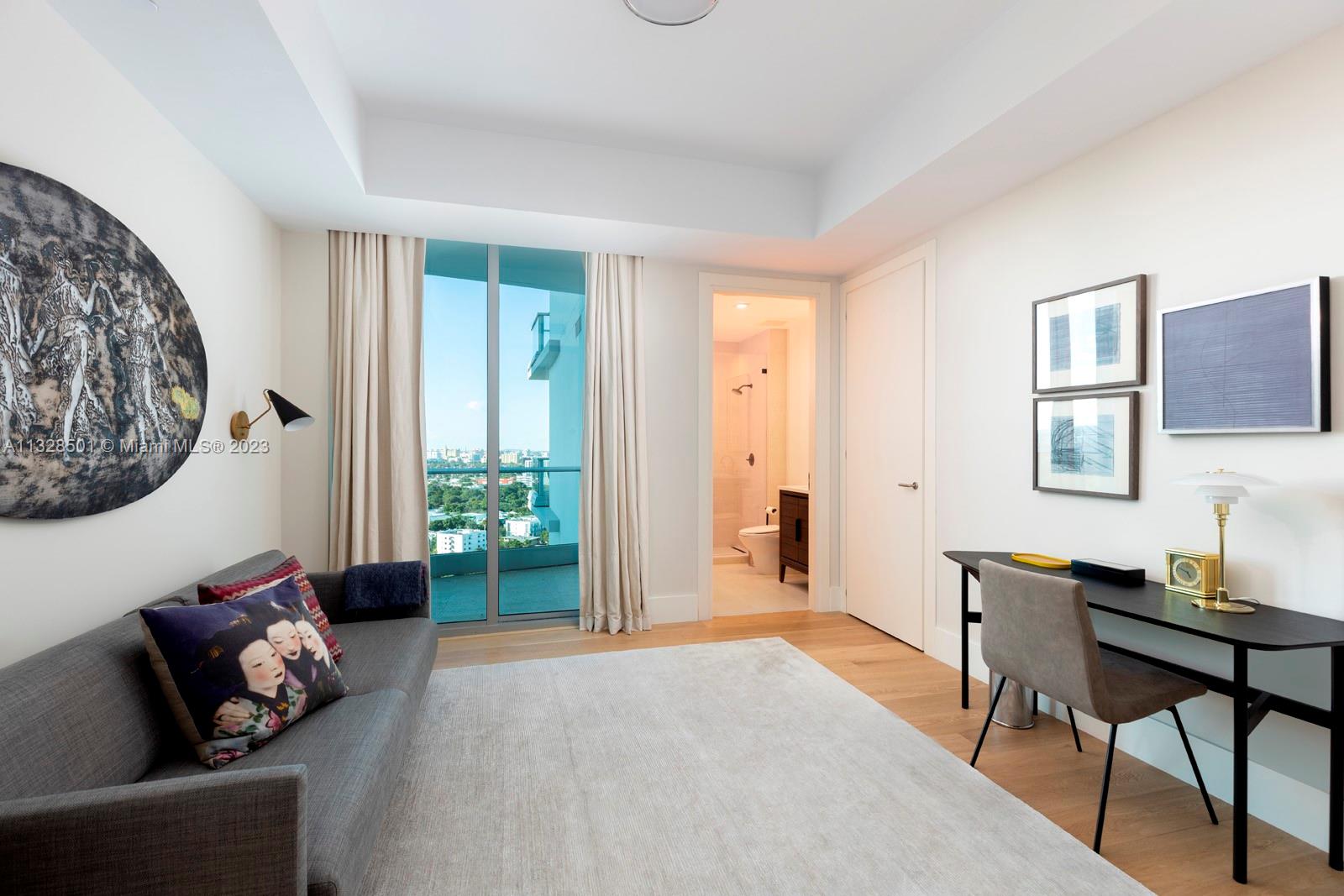 GROVENOR HOUSE CONDO - Residential