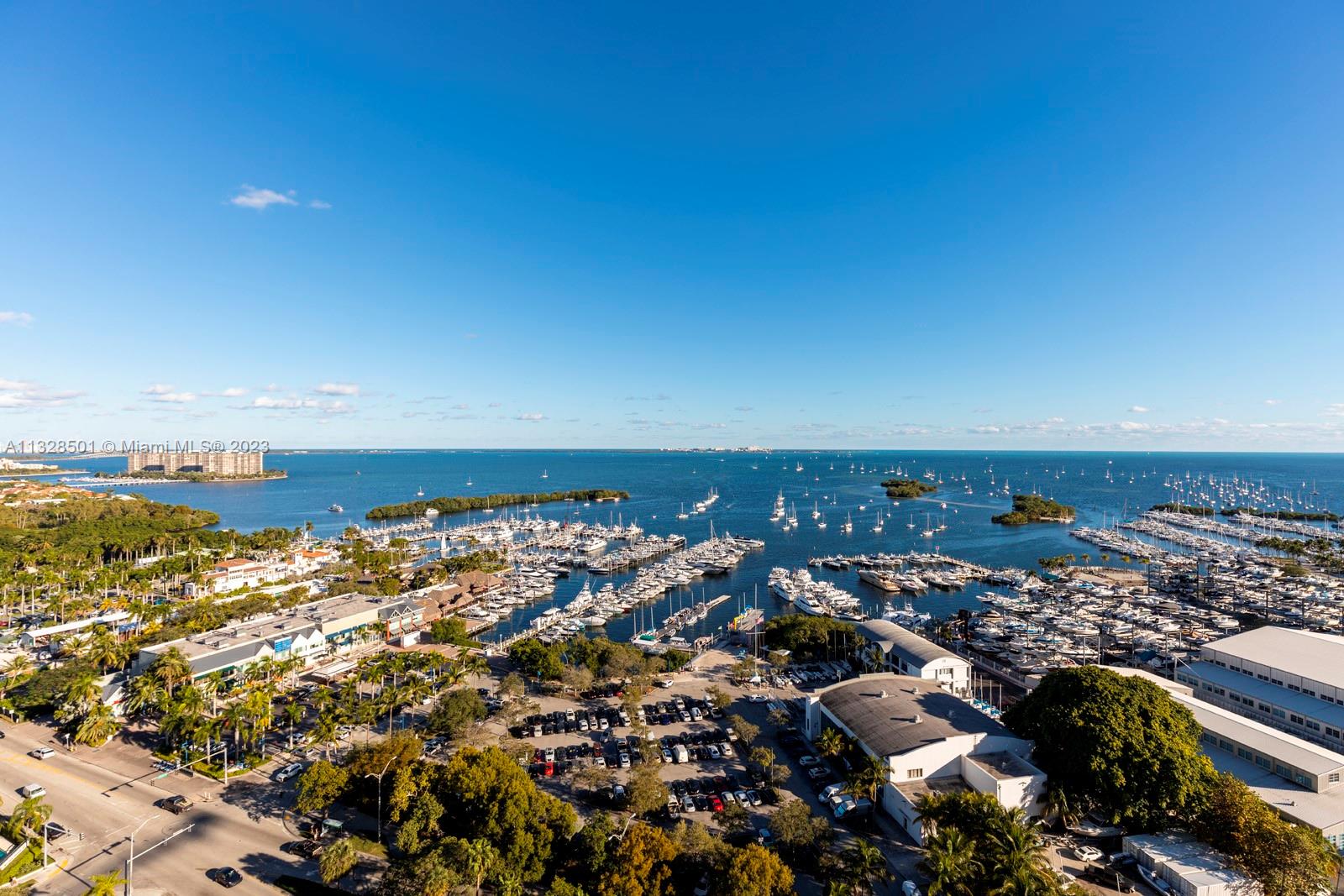 GROVENOR HOUSE CONDO - Residential