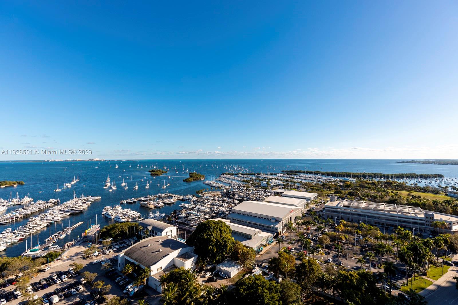 GROVENOR HOUSE CONDO - Residential