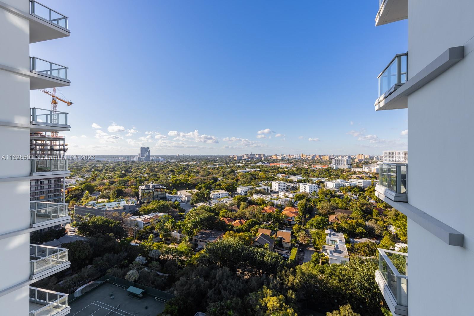 GROVENOR HOUSE CONDO - Residential