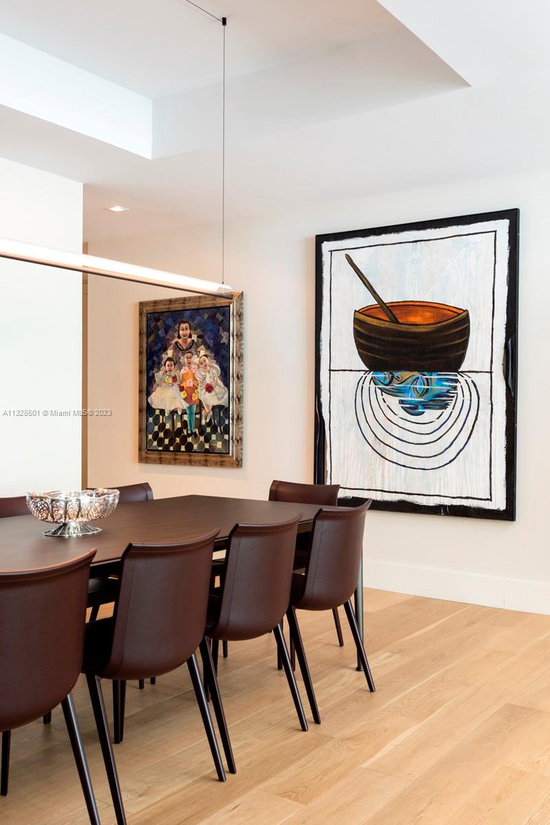 GROVENOR HOUSE CONDO - Residential