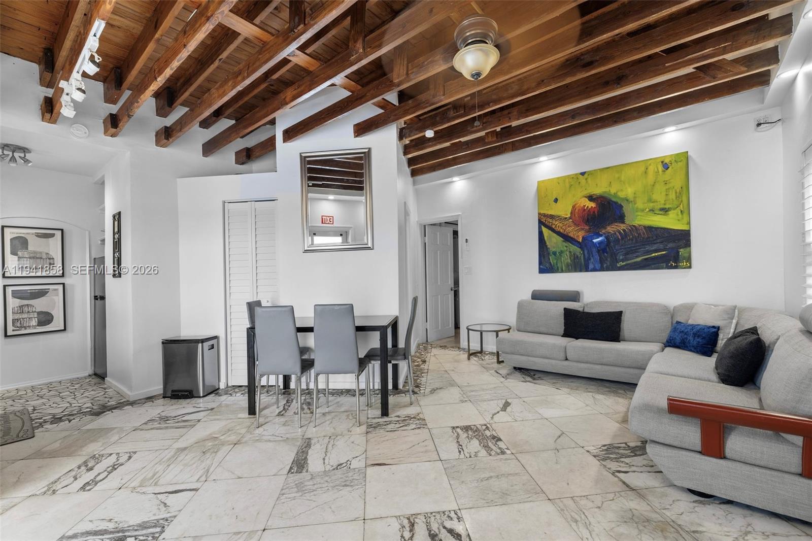 1908 N Ocean Dr 1B & 2B package