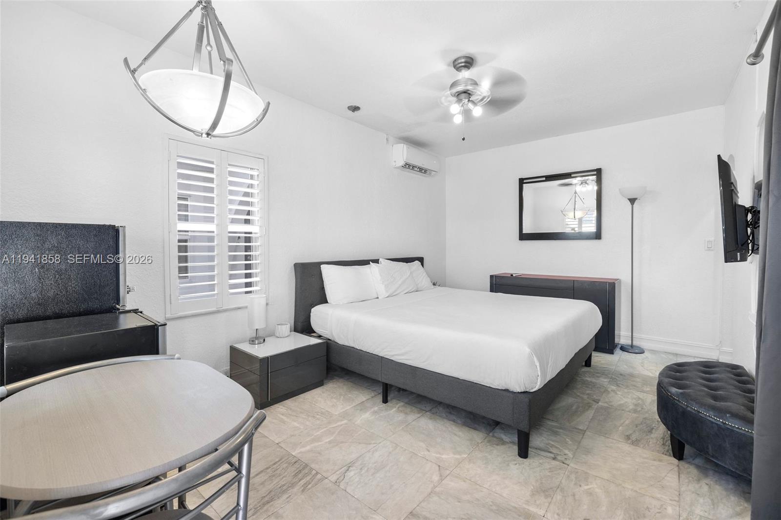 Package 2 units+DOCK avail - Residential