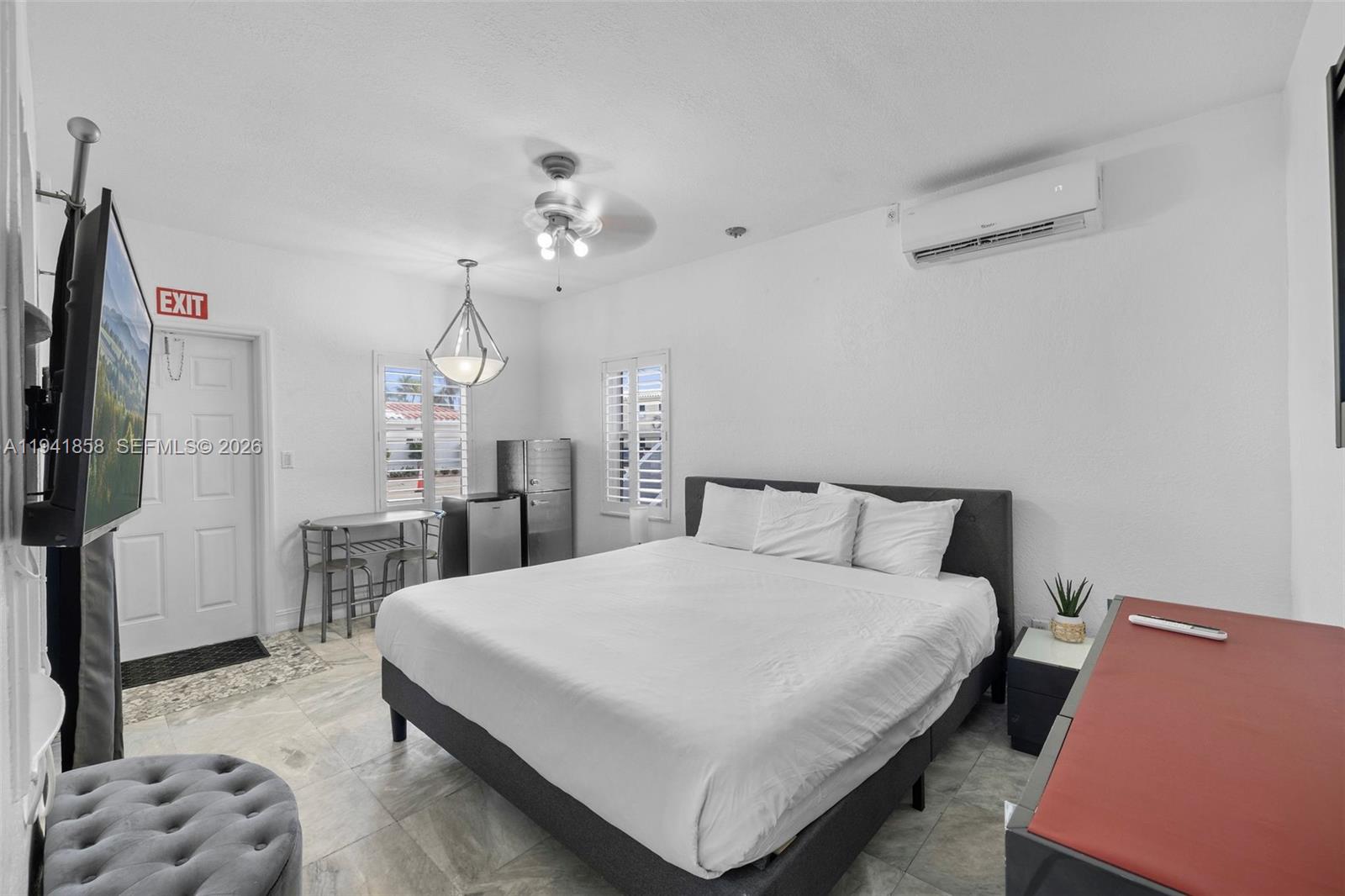 Package 2 units+DOCK avail - Residential