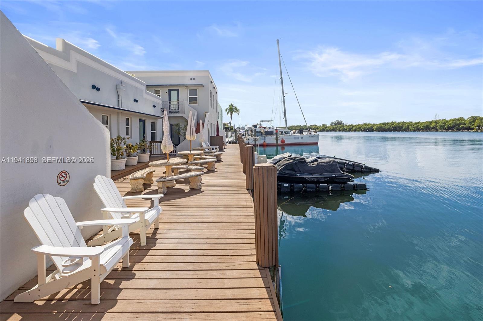 1908 N Ocean Dr 1B & 2B package