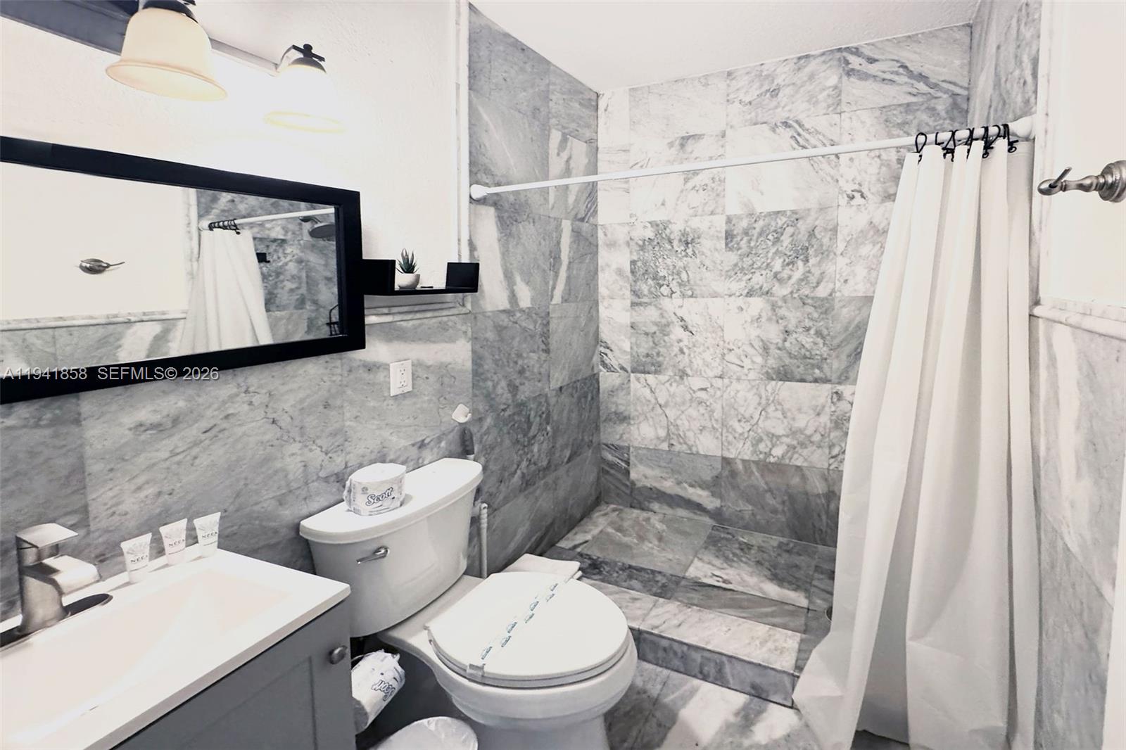 Package 2 units+DOCK avail - Residential