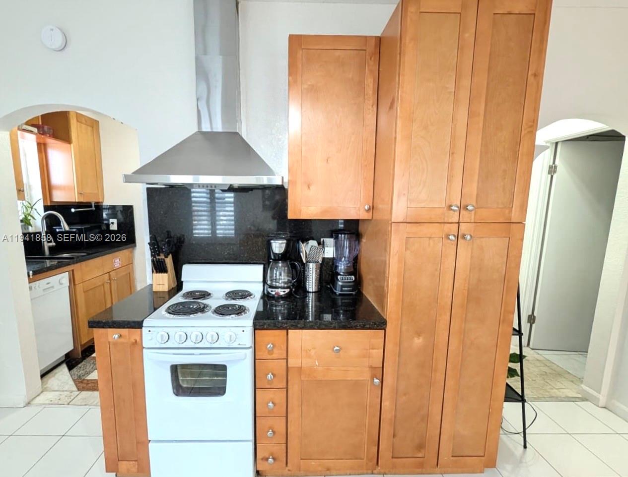 Package 2 units+DOCK avail - Residential