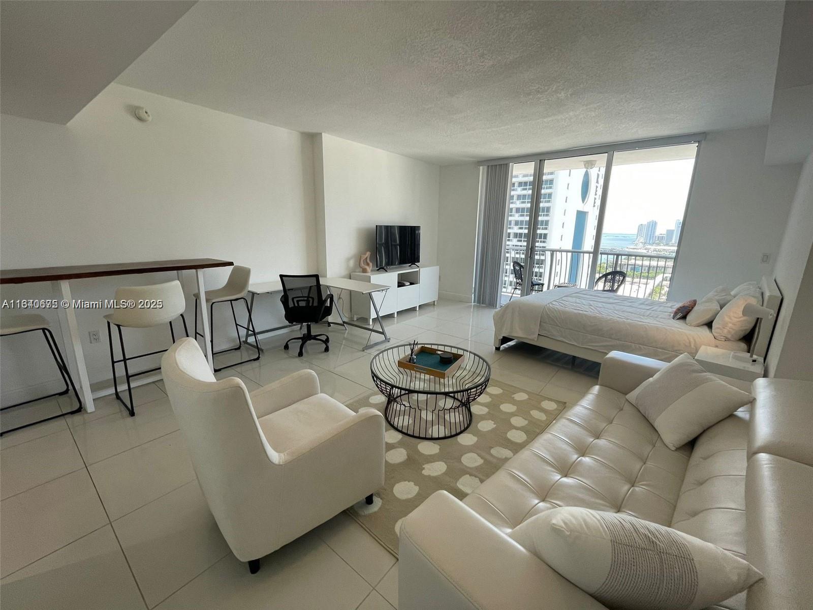 OPERA TOWER CONDO - Residential