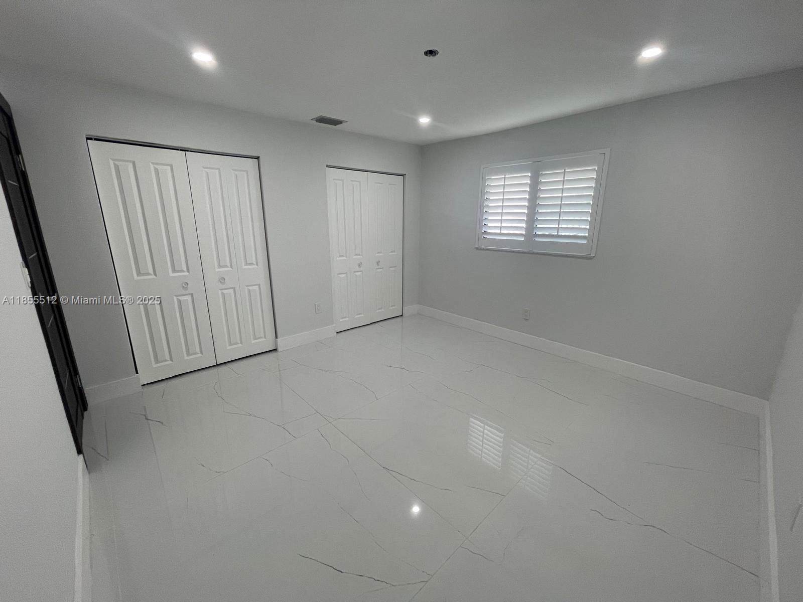 J G HEADS FARMS UNIT A - Residential Lease