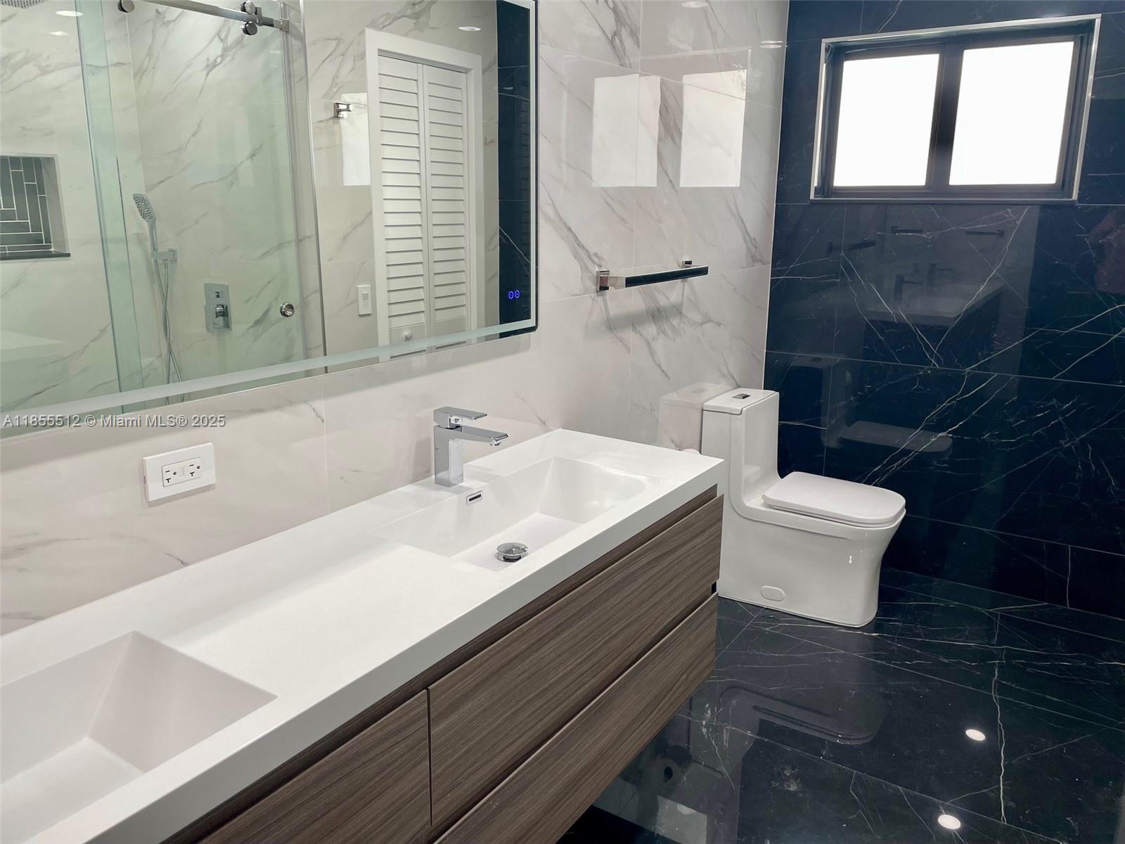 J G HEADS FARMS UNIT A - Residential Lease