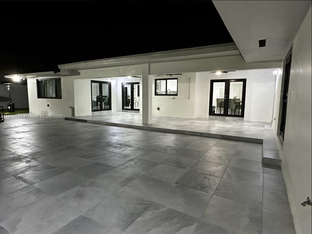 J G HEADS FARMS UNIT A - Residential Lease