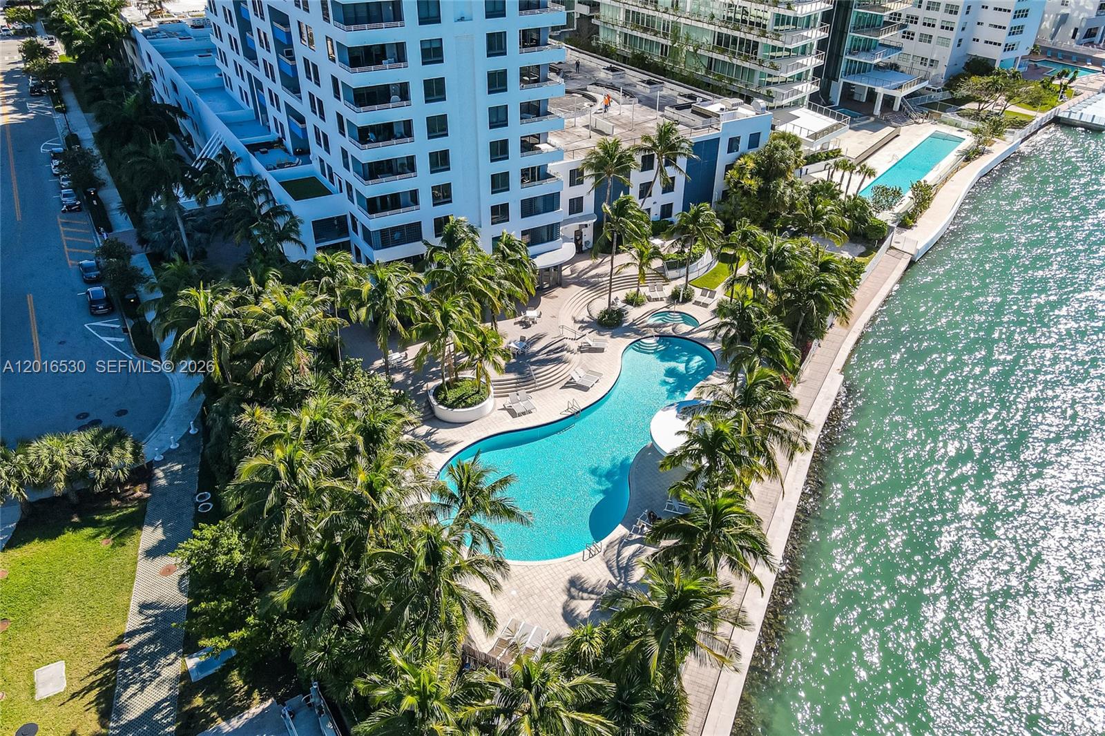 THE WAVERLY AT SOUTH BEAC - Residential Lease