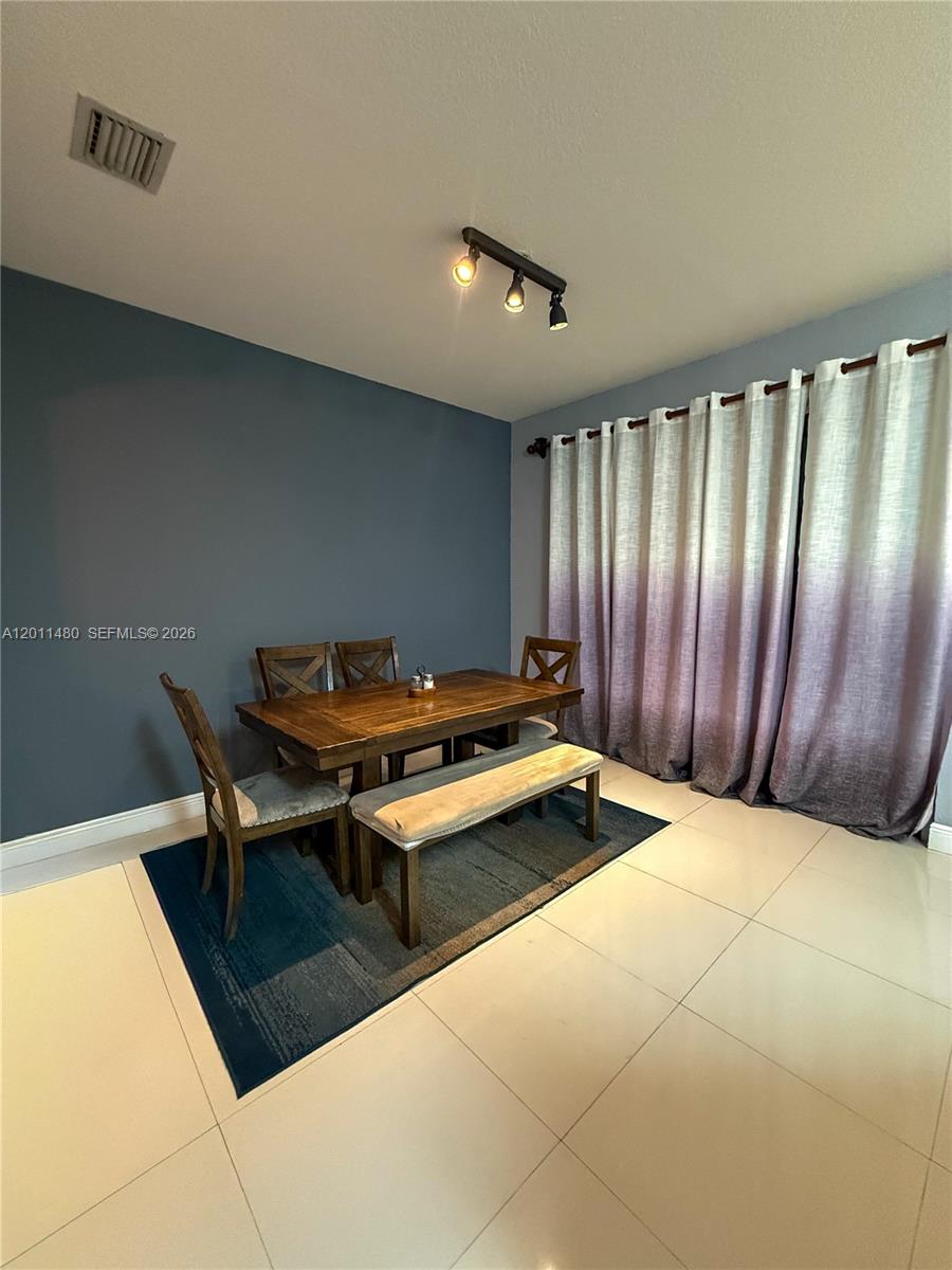 Villa Portofind West - Residential