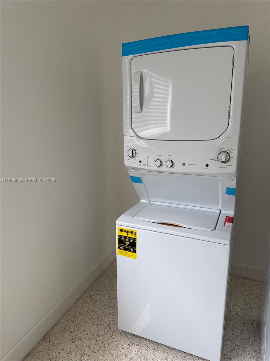 CAMDEN HEIGHTS ADDN - Residential Lease