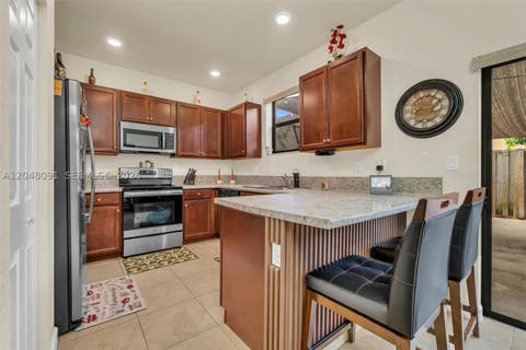 Tiny photo for 3368 SE 1st St, Homestead, FL 33033 (MLS # A12048091)