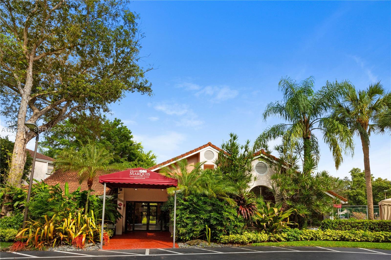 GRAND MARQUIS CONDO - Residential Lease
