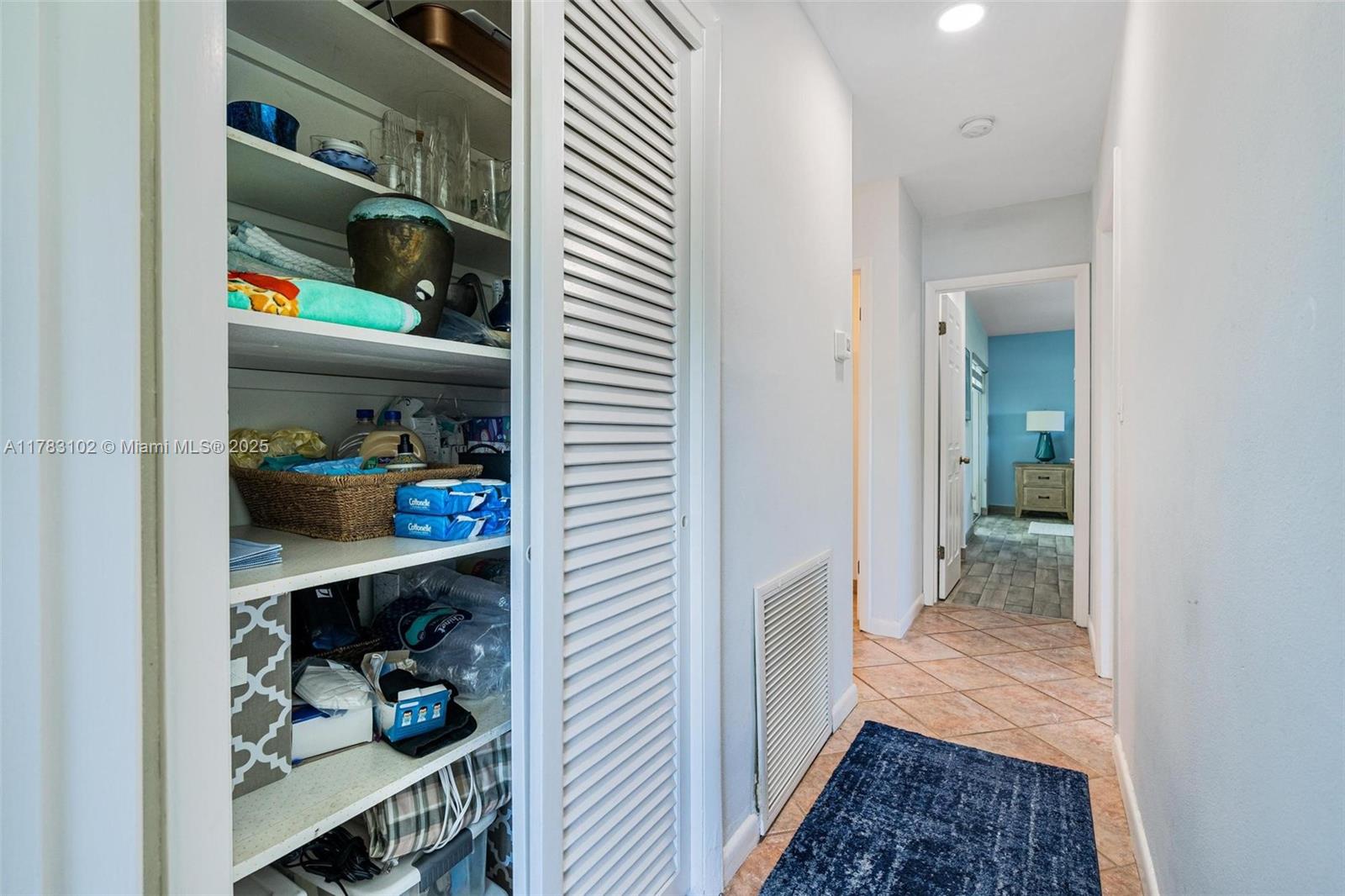 DELMAR HGTS - Residential