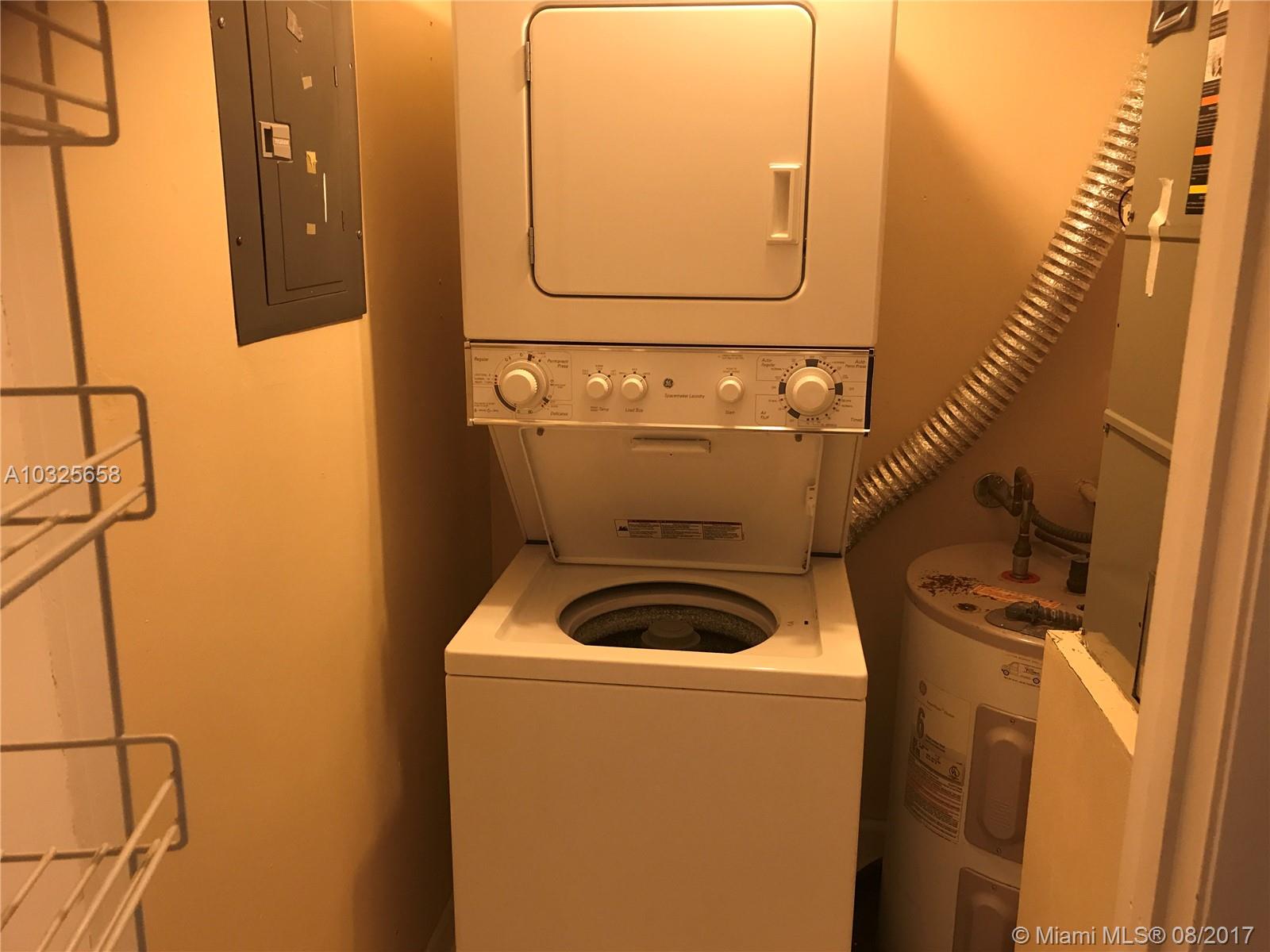 SABAL PALM OF PINE ISLAND - Residential Lease