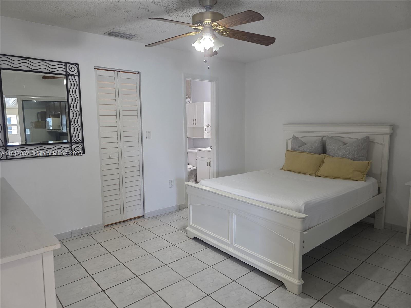 13226 Nw 5th Ter A, Miami, Broward County, Florida - 1 Bedrooms  
1 Bathrooms - 