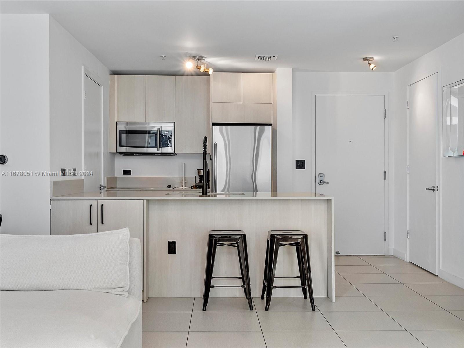 FOUR MIDTOWN MIAMI CONDO - Residential