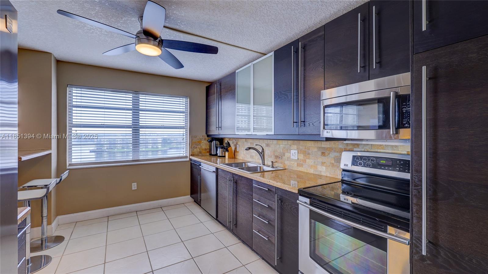 ADMIRALS PORT CONDO WEST - Residential