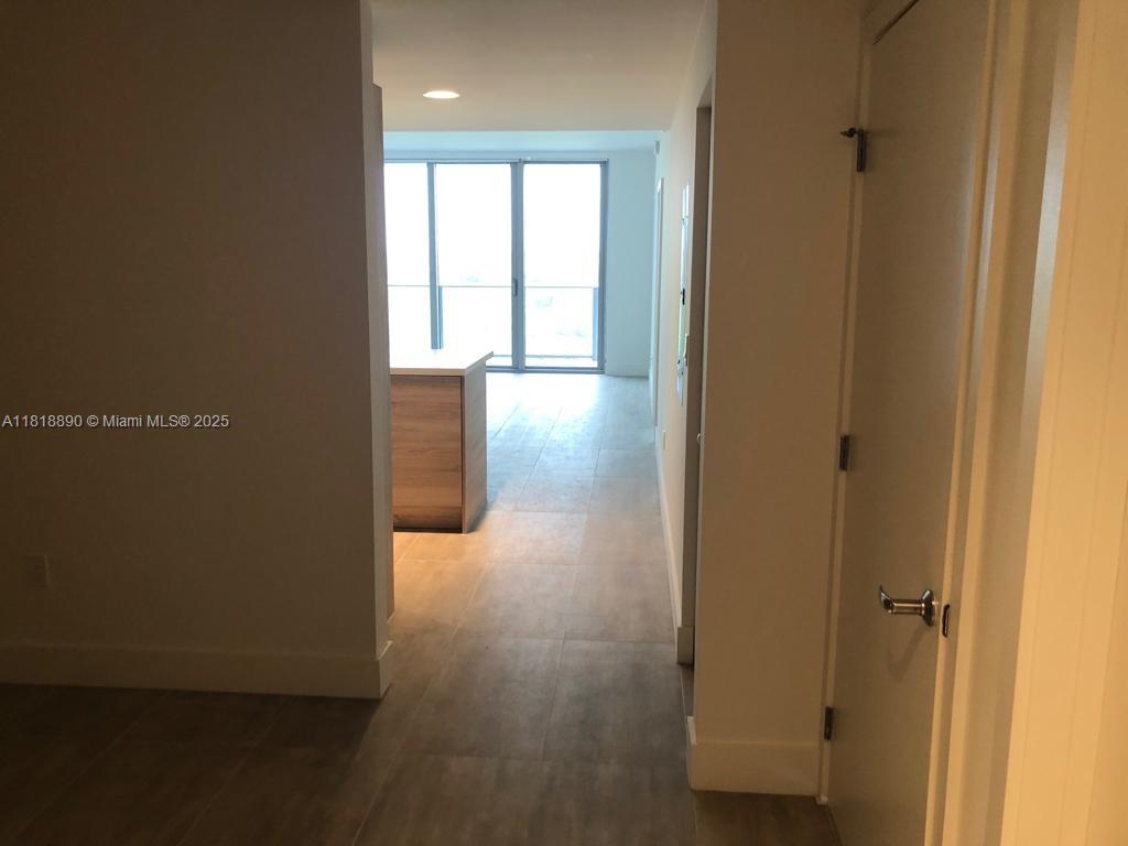 THE HARBOUR NORTH CONDO - Residential