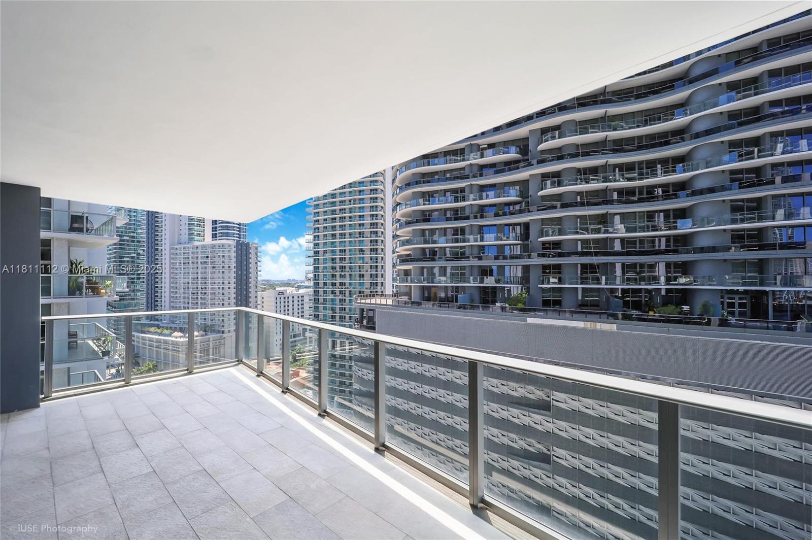1010 BRICKELL CONDO - Residential Lease