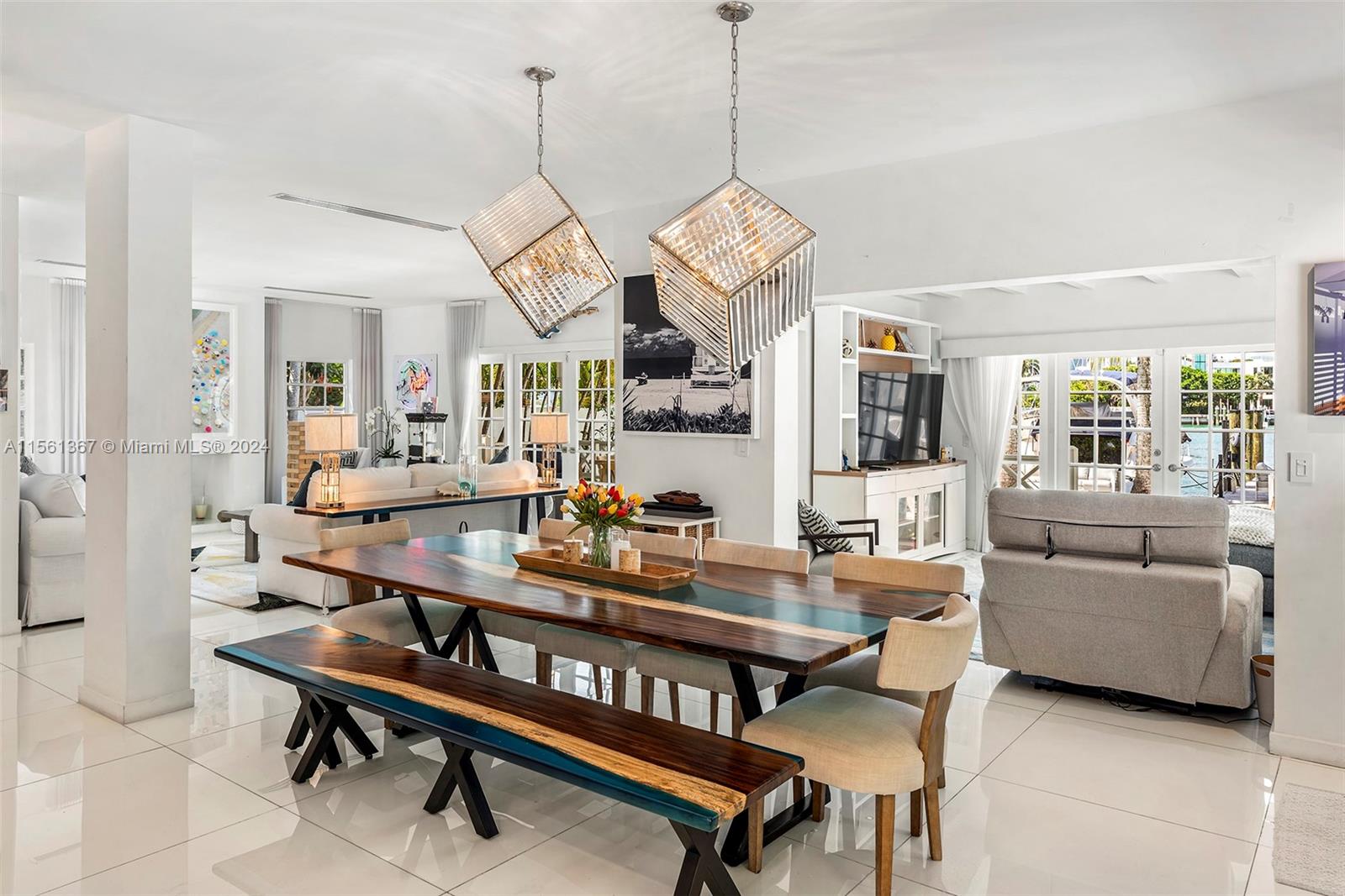 SAN MARINO ISLAND - Residential